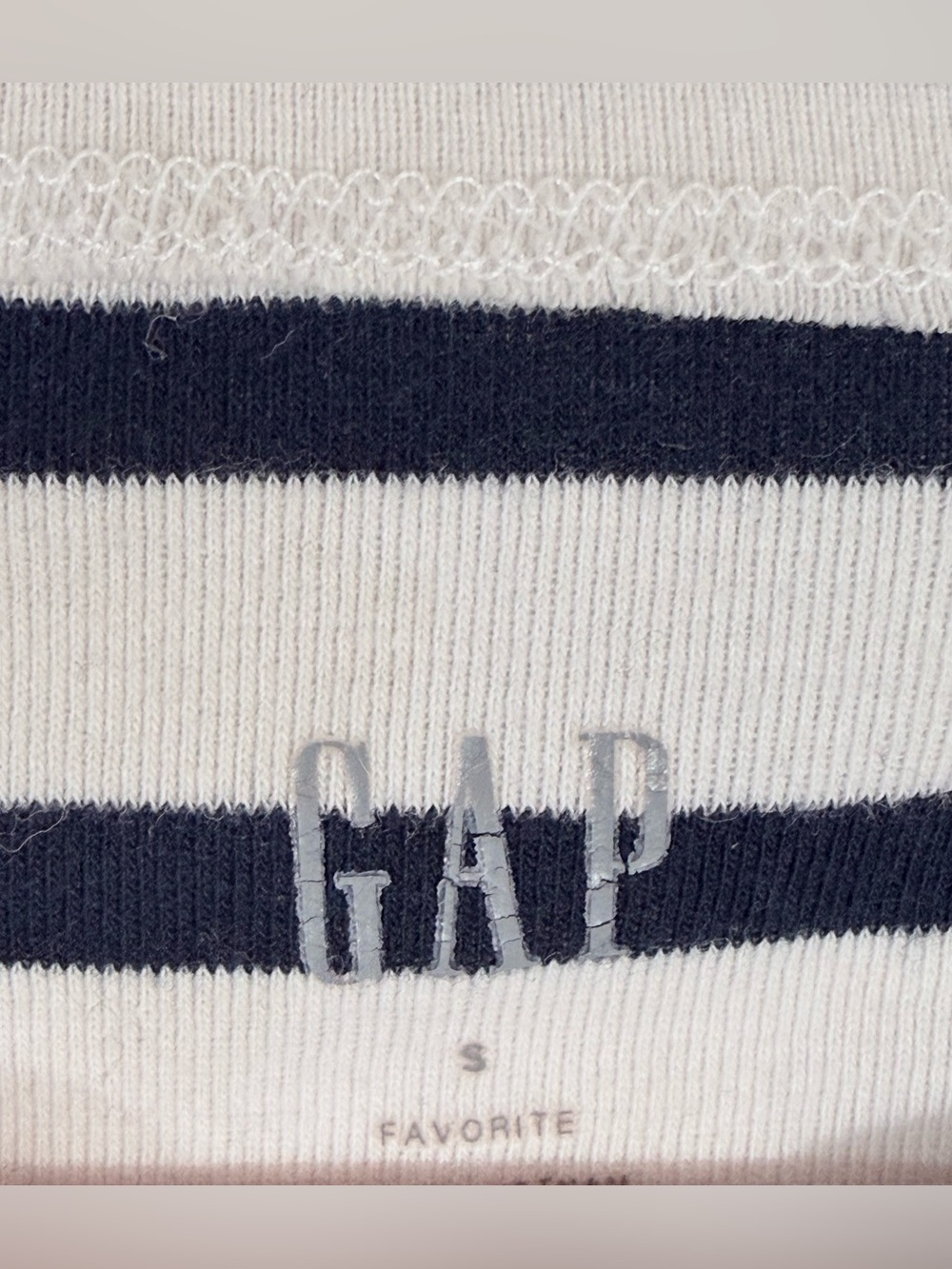 Gap - Picture 6 of 6